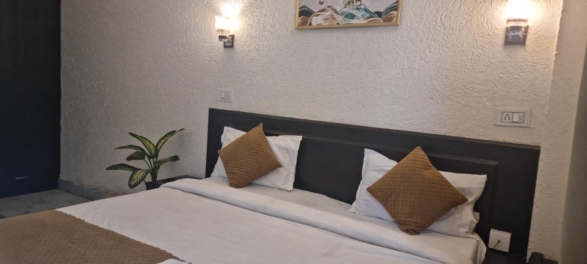 רישיקש Around Stays-Prana Wellness Resort מראה חיצוני תמונה