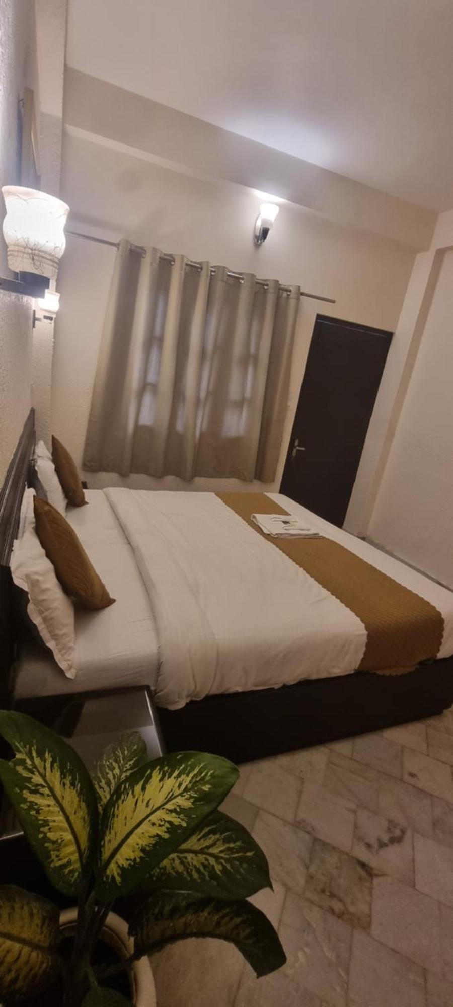 רישיקש Around Stays-Prana Wellness Resort מראה חיצוני תמונה